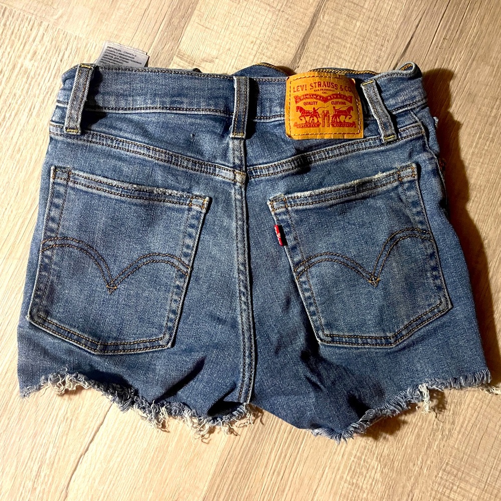 Levi shorts
